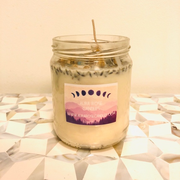 ✨NWT Jade Lilac Lavender Candle - Picture 1 of 3